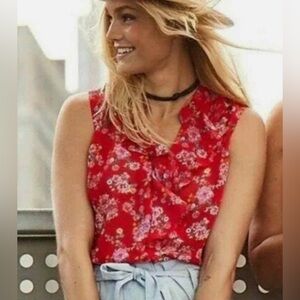 CAbi 2/$20🎉🌺 Sleeveless Sheer Floral Blouses